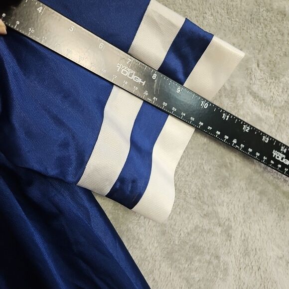 Pinehurst Lingerie Women's Sz Small Blue white Robe 3 button Vintage USA Nylon - Picture 5 of 13